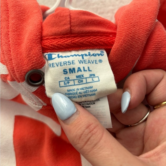 Champion hoodie - Picture 2 of 3